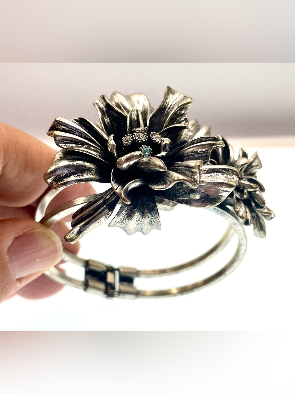 Vintage Fossil Floral Clamper Bracelet Silver Tone Statement Cuff